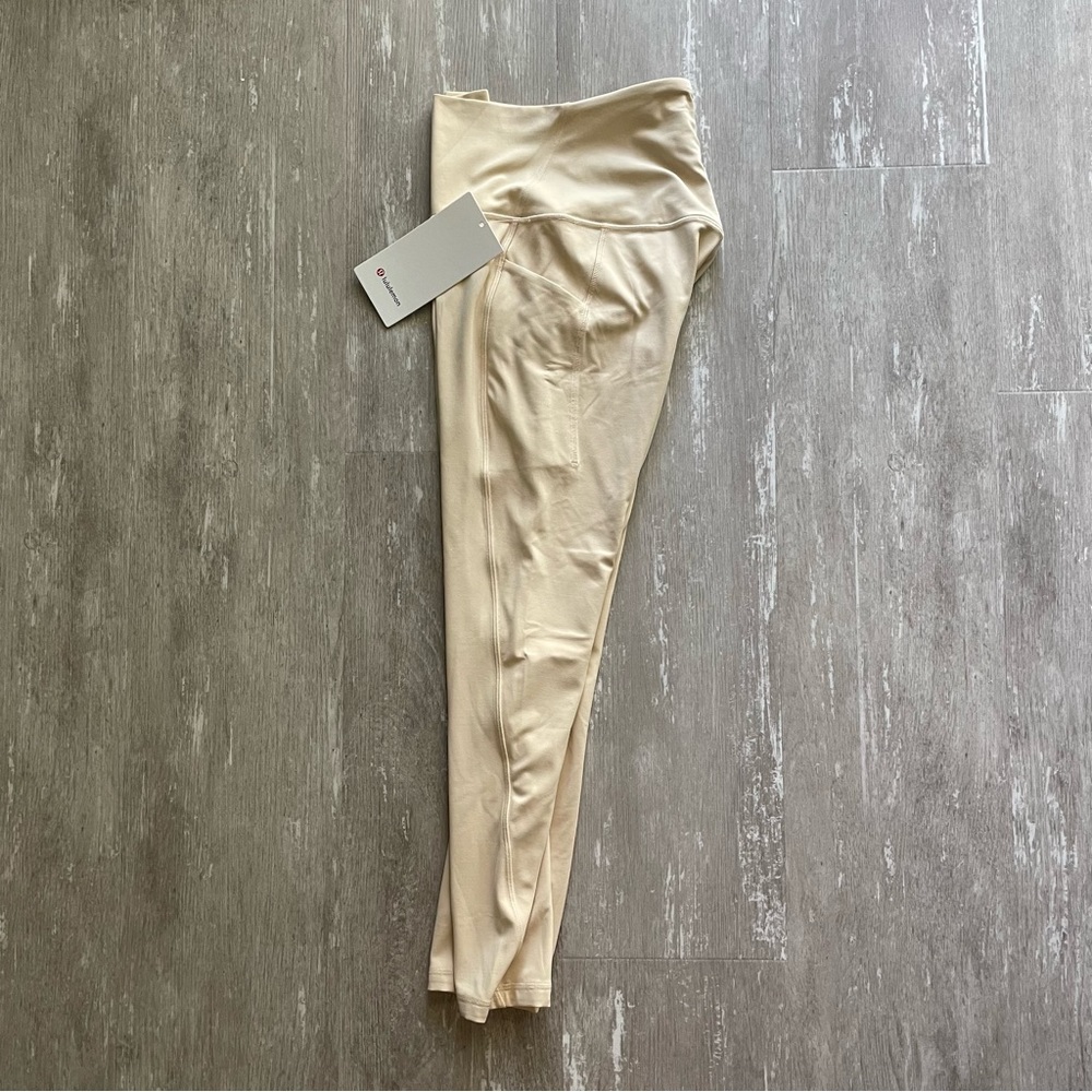 Sold Lululemon Align HR Pant POCKETS 25" - Prosecco - Picture 8 of 11